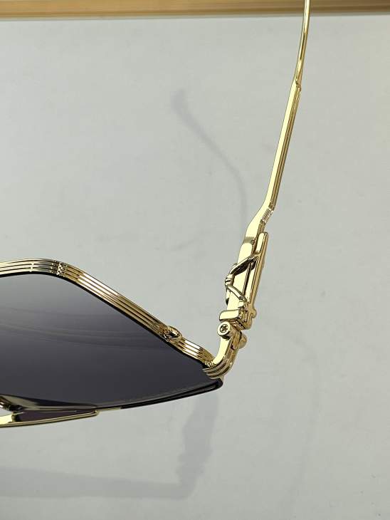 Picture of Chrome Hearts Sunglasses _SKUfw76161649fw